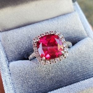 Ruby 10k white gold ring
